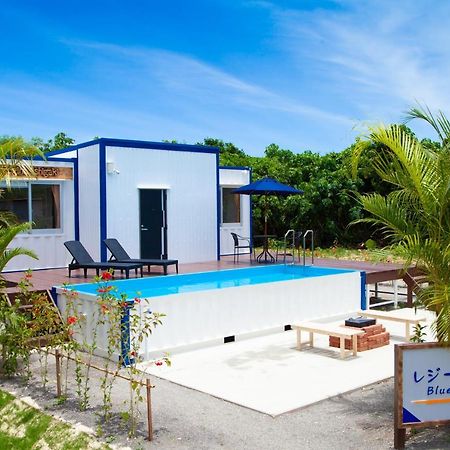Ferienwohnung レジーナ石垣 ブルーステージ Ishigaki  Exterior foto